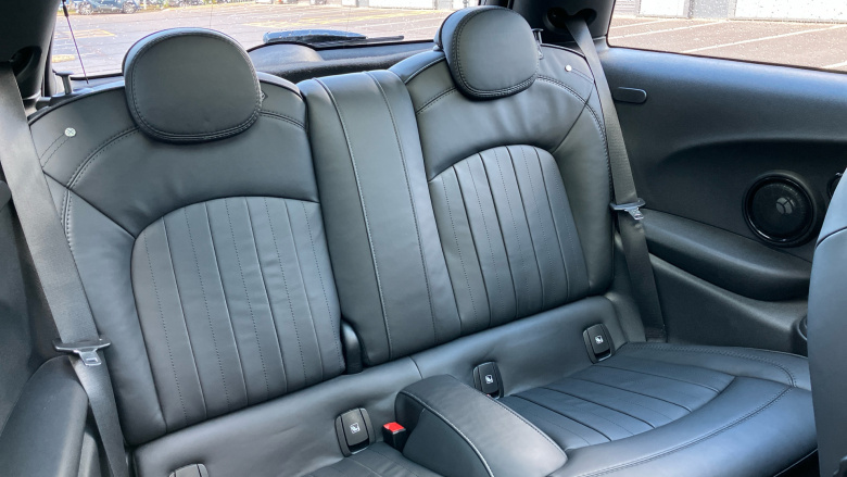 MINI Hatchback 135kW Cooper S Level 3 33kWh 3dr Auto Electric Hatchback